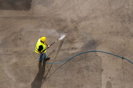 Looking For The Perfect Pressure Washing Contractor? Here's What To Consider During Your Search Thumbnail